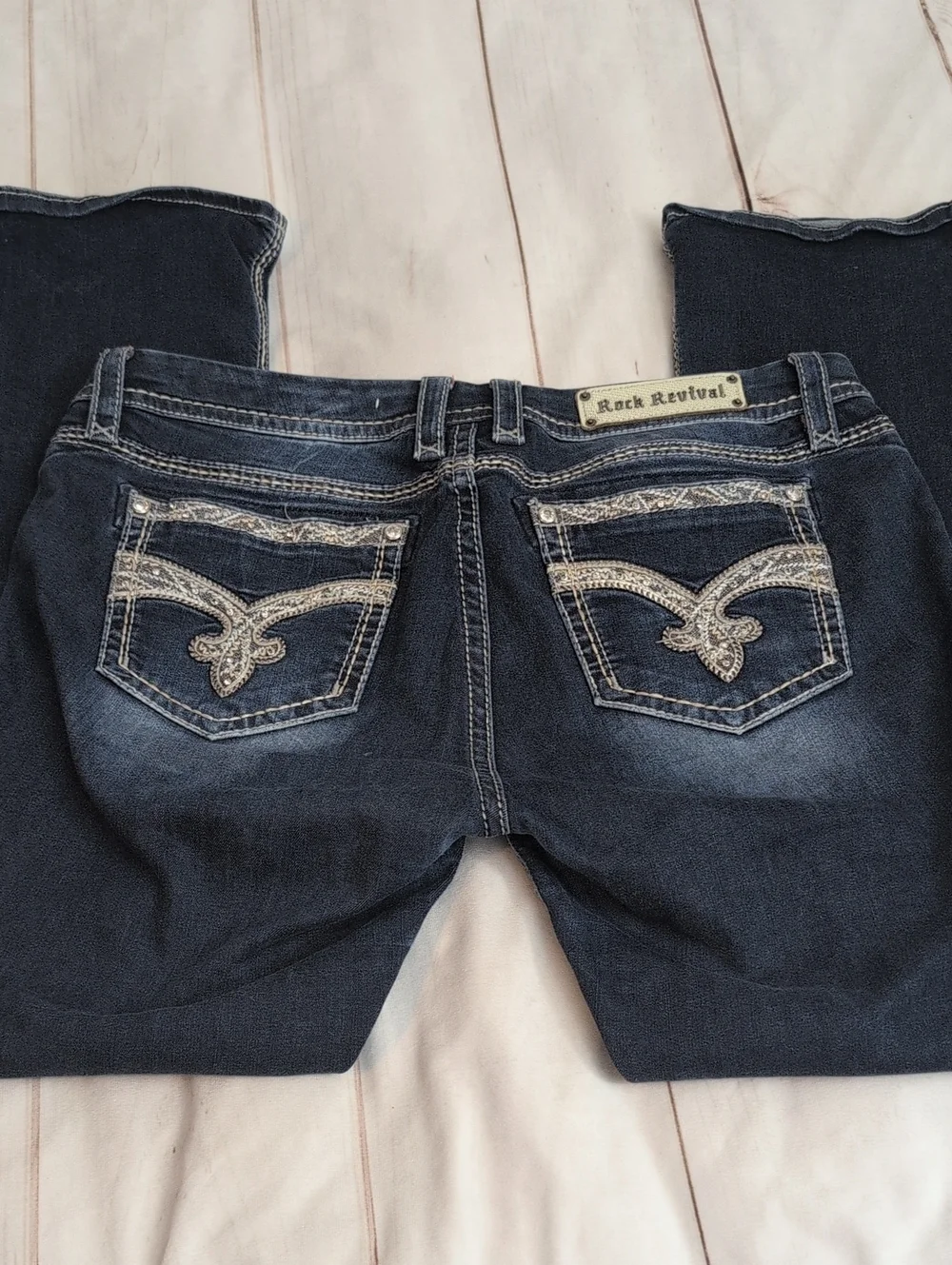 Rock Revival Tansy Jeans Women’s 34 Mid Rise Curvy Bootcut Dark Wash Bling